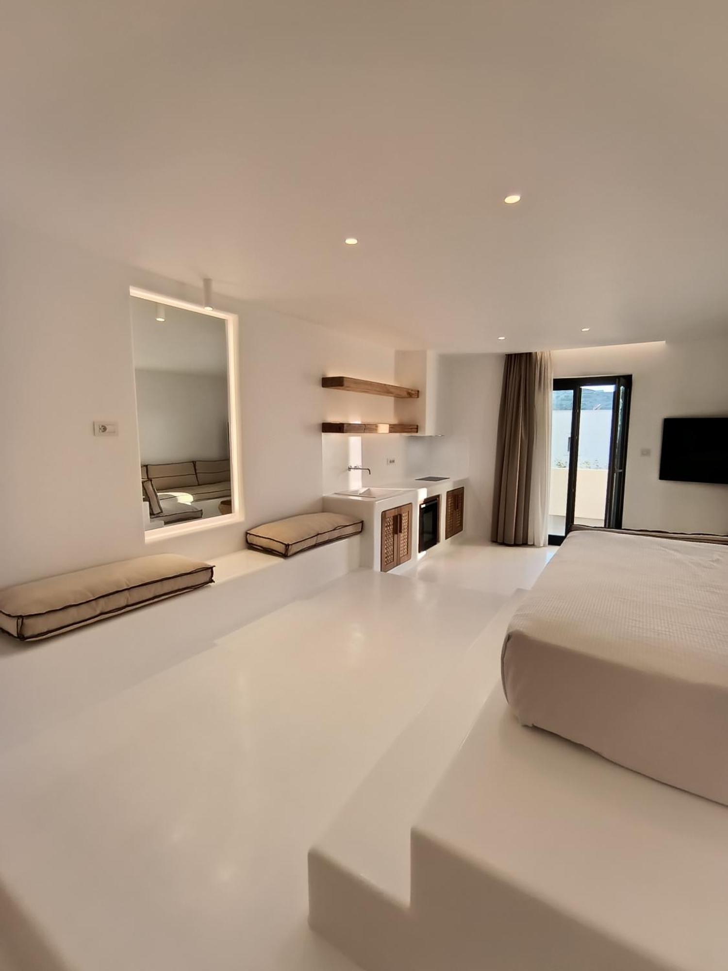 Yialos Ios Hotel Екстер'єр фото